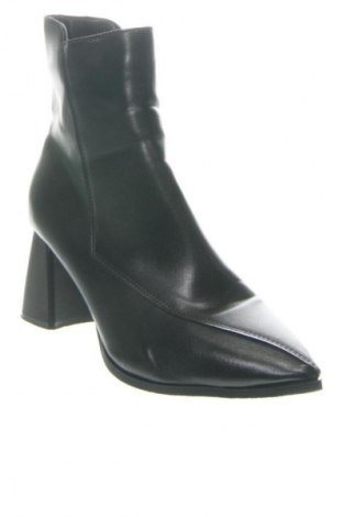 Дамски боти Unbranded, Размер 40, Цвят Черен, Цена 29,14 €