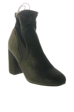 Дамски боти Vero Moda, Размер 38, Цвят Зелен, Цена 25,05 €