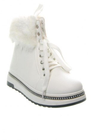 Γυναικεία μποτάκια Xcess, Μέγεθος 37, Χρώμα Λευκό, Τιμή 46,63 €