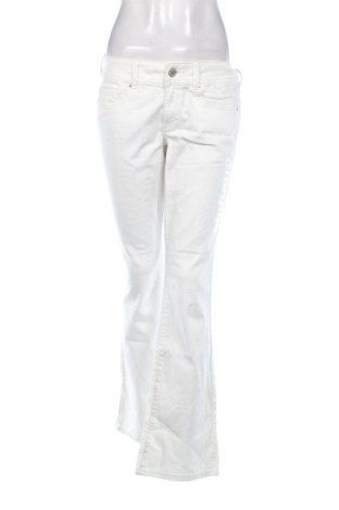 Дамски дънки American Eagle, Размер L, Цвят Бял, Цена 47,56 €