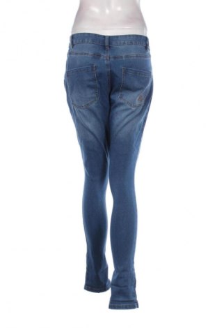 Damen Jeans Beloved, Größe M, Farbe Blau, Preis € 15,00