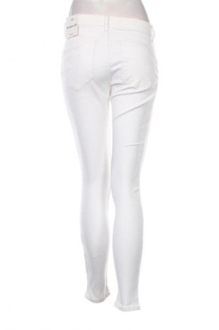 Női farmernadrág Bershka, Méret M, Szín Ekrü
, Ár 9 569 Ft