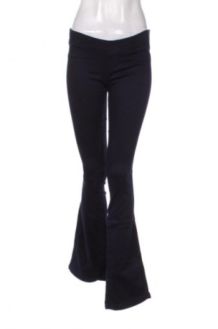 Női farmernadrág Bershka, Méret M, Szín Kék, Ár 9 099 Ft