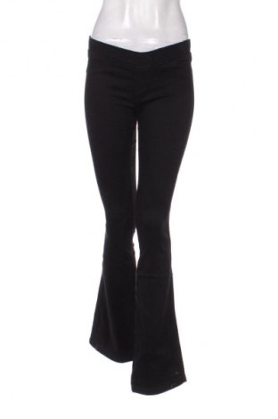 Női farmernadrág Bershka, Méret M, Szín Fekete, Ár 10 099 Ft