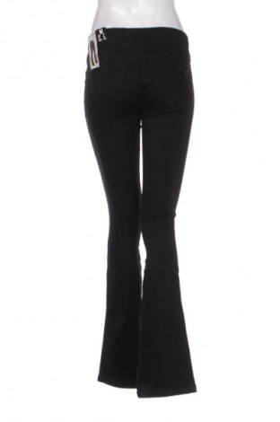 Női farmernadrág Bershka, Méret M, Szín Fekete, Ár 10 099 Ft