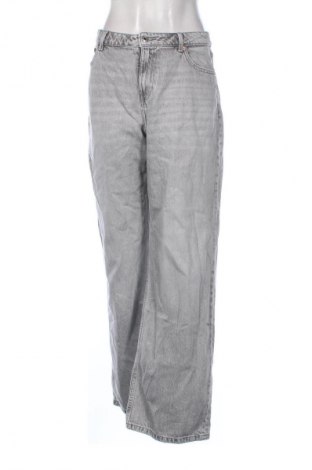 Női farmernadrág Bershka, Méret XL, Szín Szürke, Ár 5 659 Ft