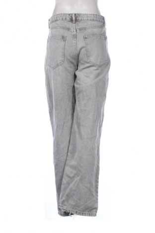 Női farmernadrág Bershka, Méret XL, Szín Szürke, Ár 5 659 Ft