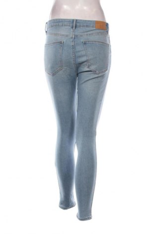 Dámské džíny  Bershka, Velikost S, Barva Modrá, Cena  425,00 Kč