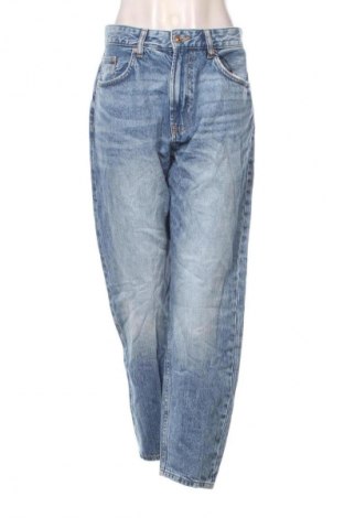 Női farmernadrág Bershka, Méret XL, Szín Kék, Ár 9 239 Ft