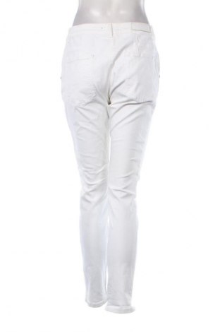 Damen Jeans Betty Barclay, Größe L, Farbe Weiß, Preis € 38,00