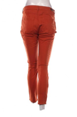 Damen Jeans Bonita, Größe M, Farbe Braun, Preis € 9,99