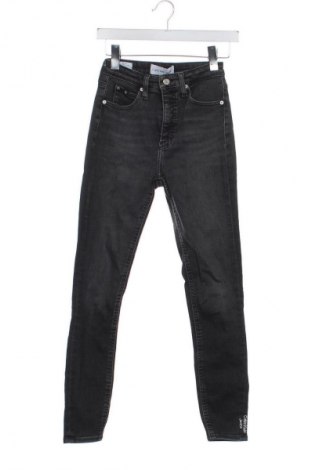 Női farmernadrág Calvin Klein Jeans, Méret XXS, Szín Szürke, Ár 14 463 Ft