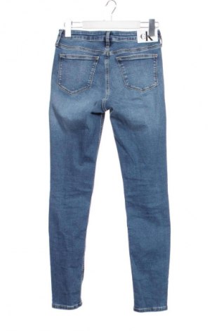 Dámske džínsy  Calvin Klein Jeans, Veľkosť S, Farba Modrá, Cena  41,95 €