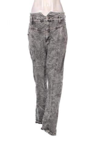 Blugi de femei Clockhouse, Mărime L, Culoare Gri, Preț 44,99 Lei