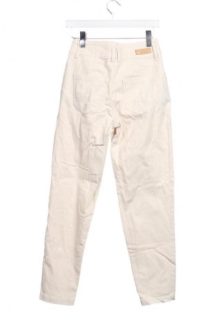 Damen Jeans Clockhouse, Größe XS, Farbe Ecru, Preis € 15,00