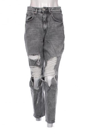 Damen Jeans Cropp, Größe S, Farbe Grau, Preis 21,00 €