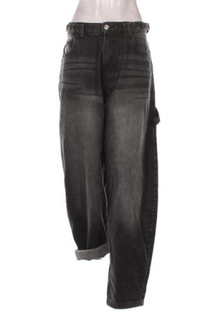 Blugi de femei Cropp, Mărime XL, Culoare Negru, Preț 250,23 Lei