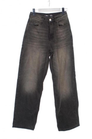 Дамски дънки Fb Sister, Размер XS, Цвят Сив, Цена 5,62 €