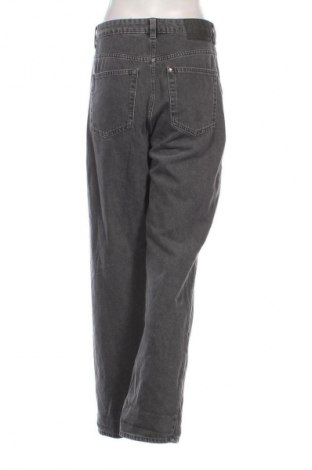Damen Jeans H&M, Größe M, Farbe Grau, Preis € 15,00