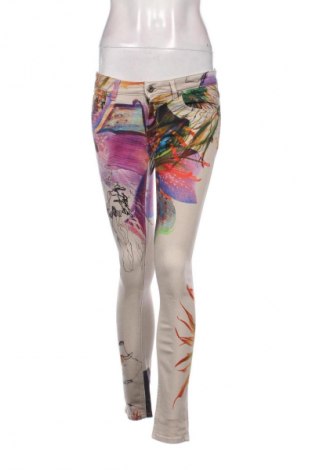 Дамски дънки Hugo Boss, Размер S, Цвят Многоцветен, Цена 189,43 €