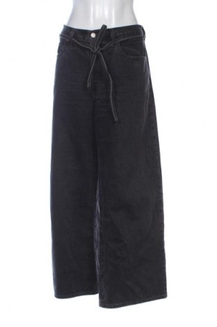 Дамски дънки Levi's, Размер XL, Цвят Сив, Цена 38,85 €
