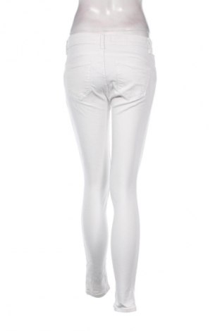 Női farmernadrág Mango, Méret M, Szín Fehér, Ár 7 187 Ft