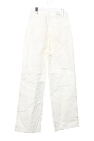 Női farmernadrág Meshki, Méret XS, Szín Fehér, Ár 5 849 Ft