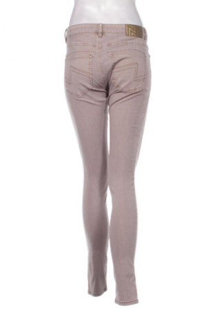 Damen Jeans Nile, Größe M, Farbe Aschrosa, Preis € 46,00