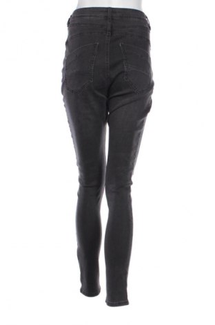 Дамски дънки Norah, Размер L, Цвят Сив, Цена 8,18 €