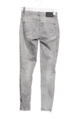 Blugi de femei ONLY, Mărime XS, Culoare Gri, Preț 91,00 Lei