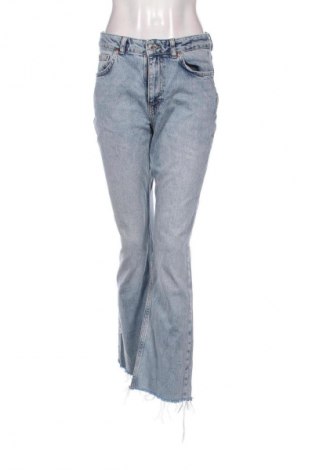Dámske džínsy  Perfect Jeans By Gina Tricot, Veľkosť M, Farba Modrá, Cena  17,00 €