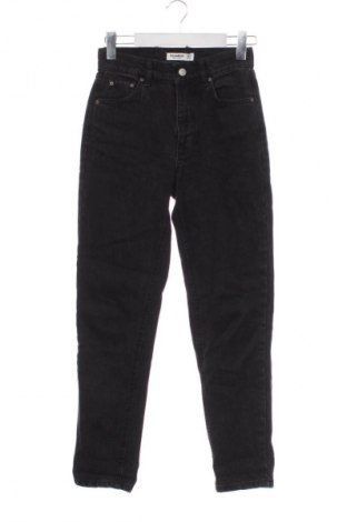 Női farmernadrág Pull&Bear, Méret XS, Szín Szürke, Ár 6 103 Ft