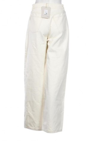 Női farmernadrág Remain, Méret S, Szín Ekrü
, Ár 48 599 Ft