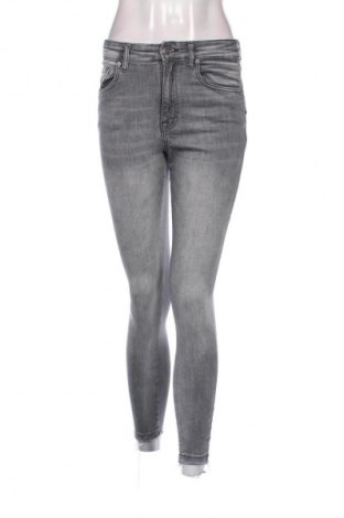 Damen Jeans Reserved, Größe S, Farbe Grau, Preis € 15,00
