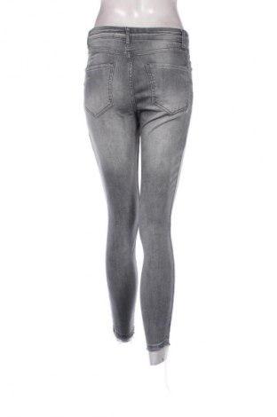 Damen Jeans Reserved, Größe S, Farbe Grau, Preis € 15,00