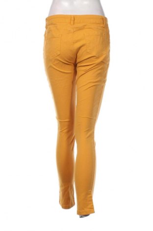 Damen Jeans Risskio, Größe M, Farbe Orange, Preis € 9,99