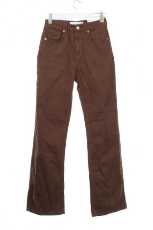 Damen Jeans Stradivarius, Größe S, Farbe Braun, Preis € 30,99