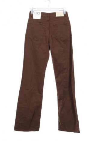 Damen Jeans Stradivarius, Größe S, Farbe Braun, Preis € 30,99