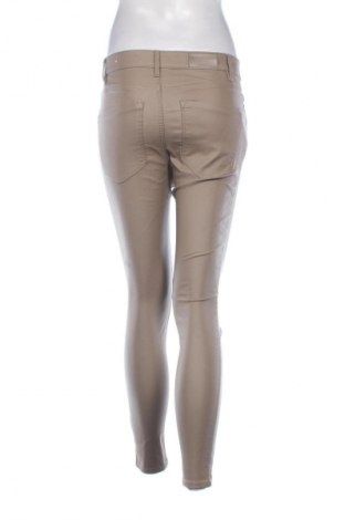 Damen Jeans Stradivarius, Größe M, Farbe Beige, Preis € 15,00