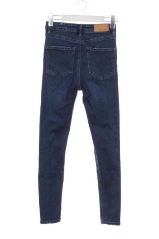 Дамски дънки Stradivarius, Размер XS, Цвят Син, Цена 15,00 €