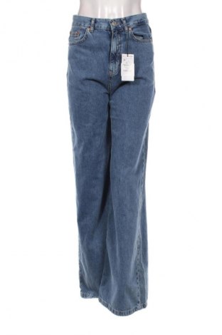 Blugi de femei Stradivarius, Mărime S, Culoare Albastru, Preț 111,99 Lei