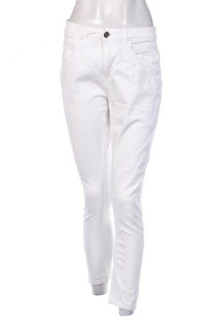 Női farmernadrág Unbranded, Méret M, Szín Fehér, Ár 6 128 Ft