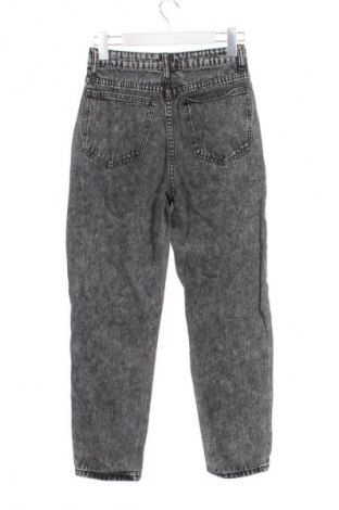 Дамски дънки Unbranded, Размер XS, Цвят Сив, Цена 5,11 €