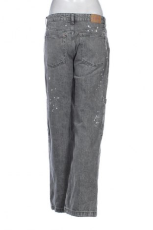 Női farmernadrág Weekday, Méret M, Szín Szürke, Ár 5 839 Ft