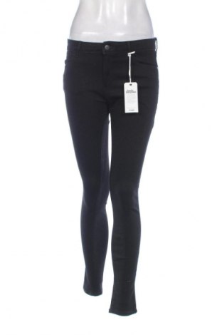 Дамски дънки Wrangler, Размер M, Цвят Черен, Цена 87,90 €