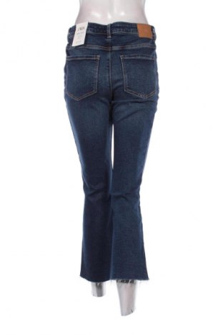 Blugi de femei Zara, Mărime M, Culoare Albastru, Preț 166,82 Lei