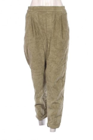 Damen Cordhose United Colors Of Benetton, Größe XL, Farbe Grün, Preis € 12,99