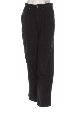 Női kordbársony nadrág Urban Classics, Méret S, Szín Fekete, Ár 7 025 Ft