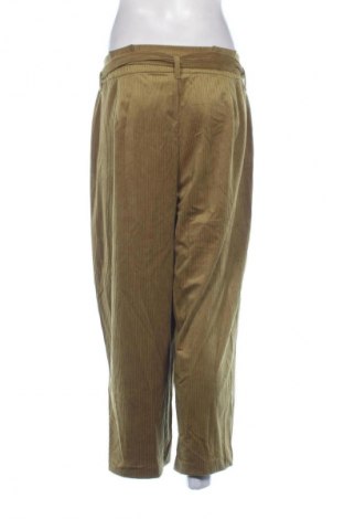 Дамски джинси Vero Moda, Размер M, Цвят Зелен, Цена 31,65 €