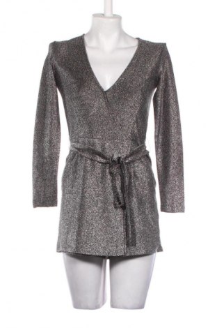 Дамски къс гащеризон Cropp, Размер S, Цвят Сребрист, Цена 24,55 €